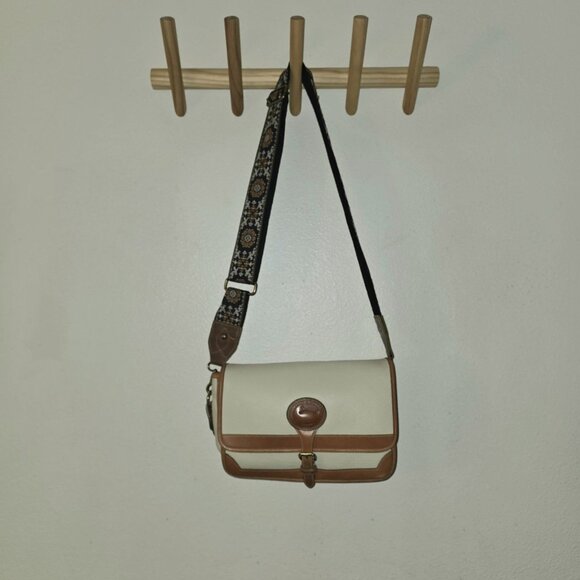 Vintage Dooney & Bourke Surrey Crossbody AWL Cream Tan USA + Boho Strap - Picture 3 of 16
